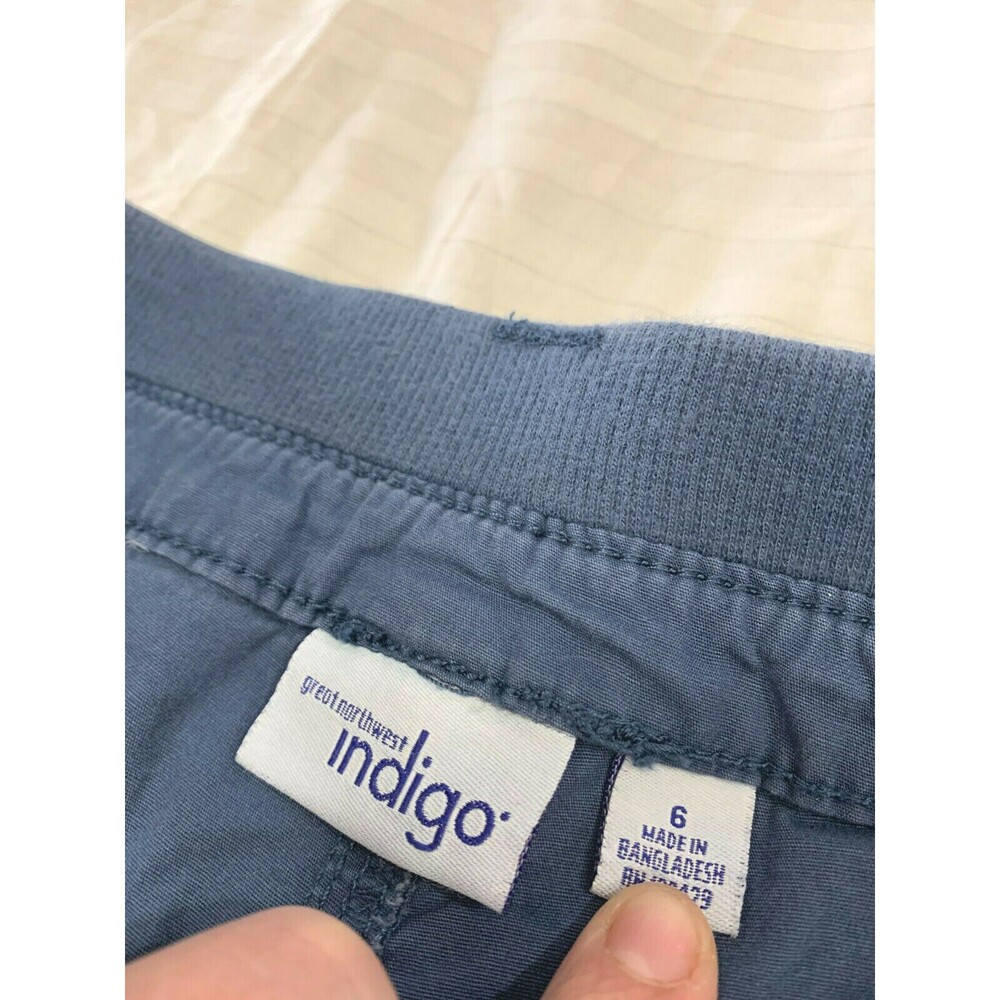 INDIGO WOMENS SHORTS SIZE 6 - Picture 2 of 3
